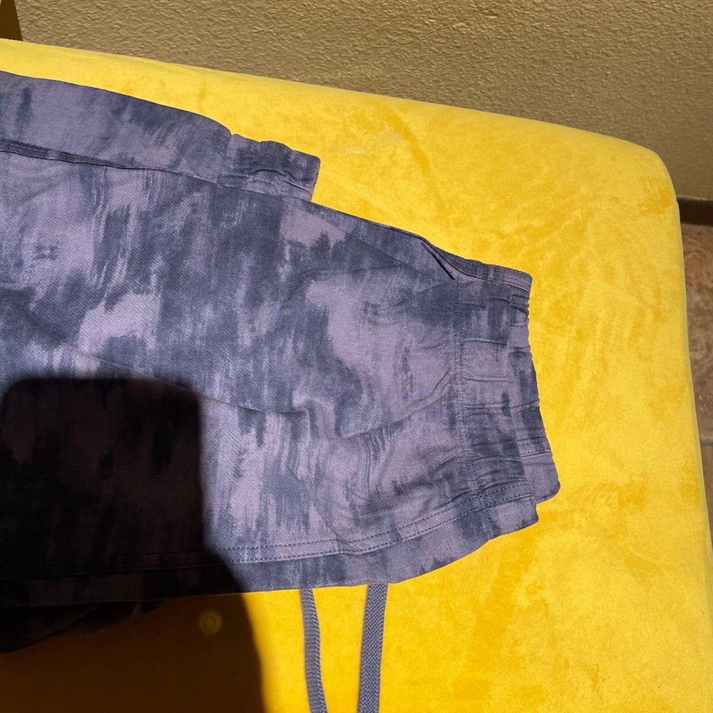Pants - Picture 4 of 5